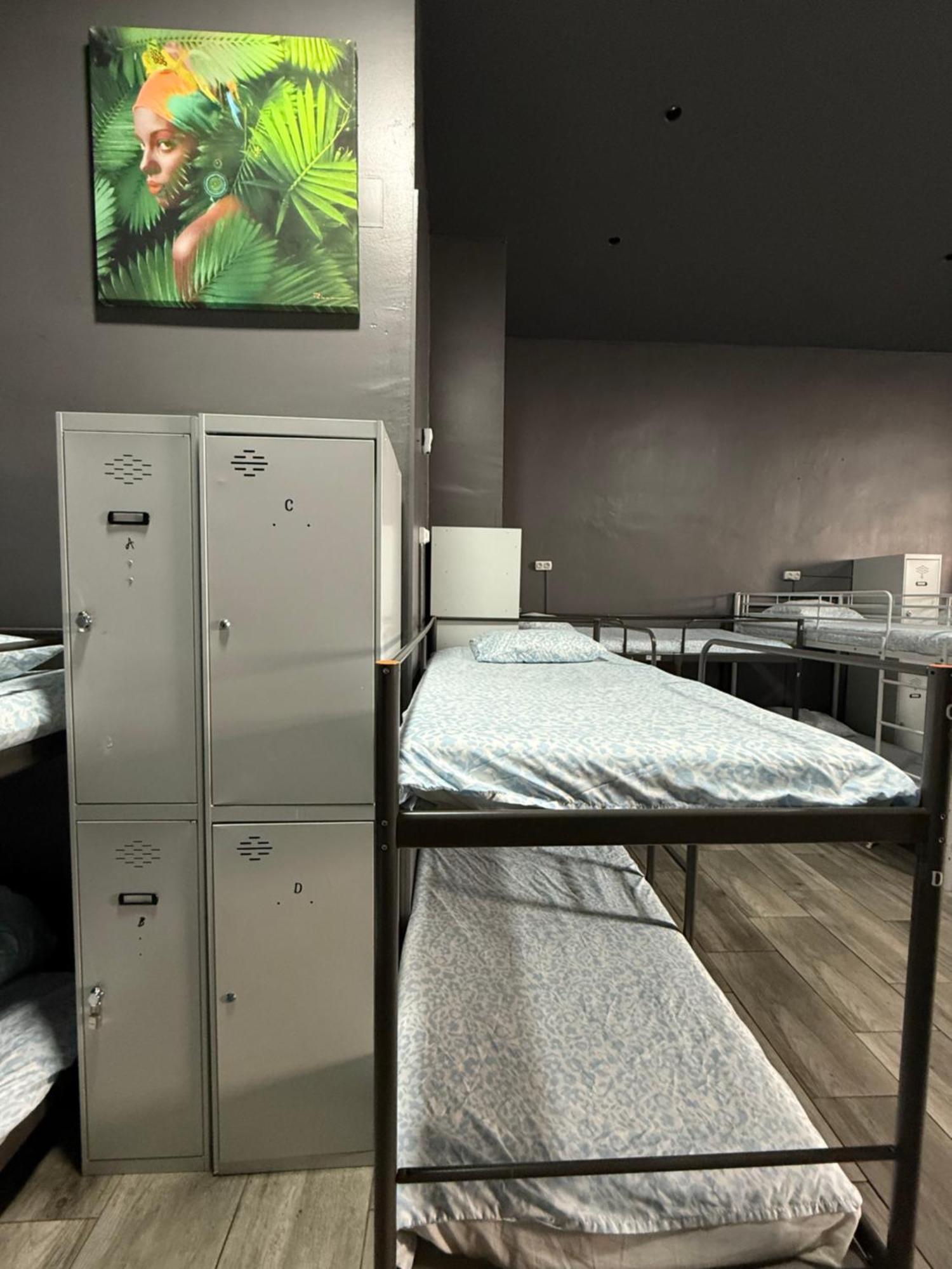 Rio Hostel Madrid Luaran gambar